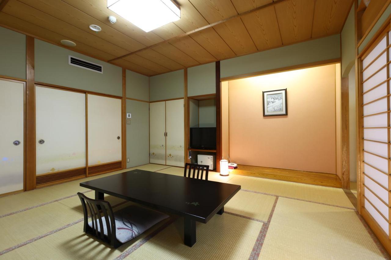 Hotel Yamabuki Komagane Exterior foto